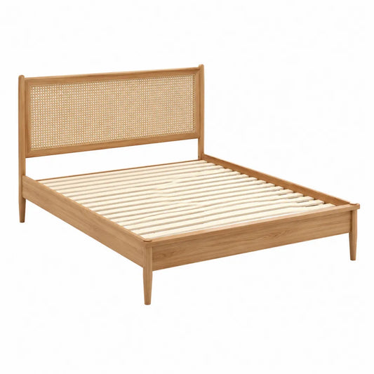 Letto matrimoniale 160 cm x 200 cm in legno massello di pino con testiera in rattan intrecciato e rete a doghe in legno colore legno naturale